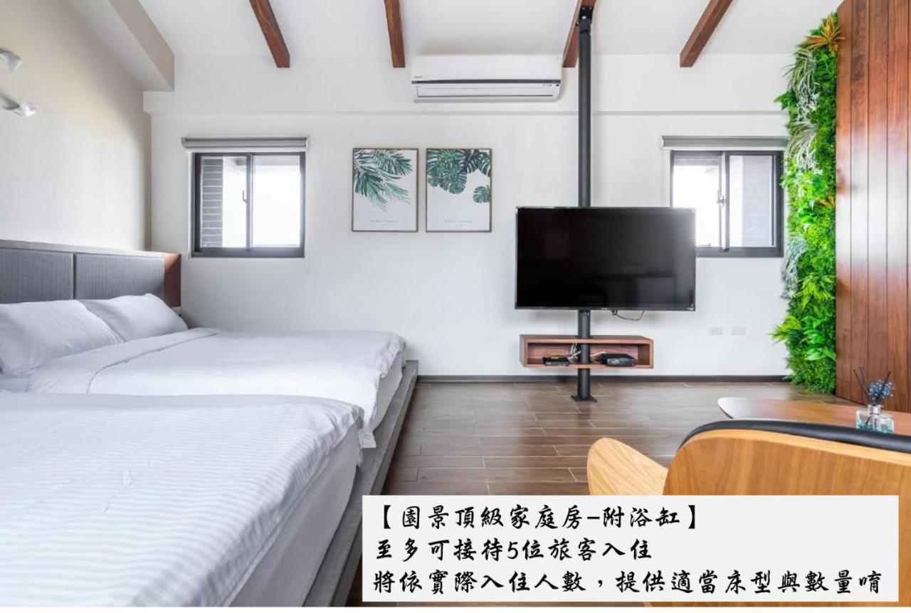 Bed and Breakfast Meets Anping Tainan Exterior foto